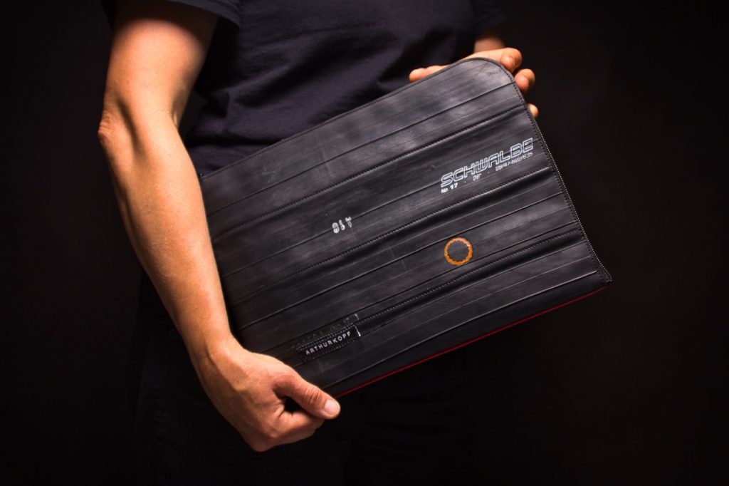 Laptoptasche aus Fahrradschlauch
