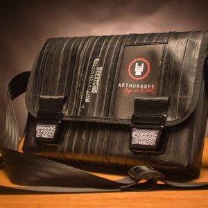 Schultertasche 6.1 mini