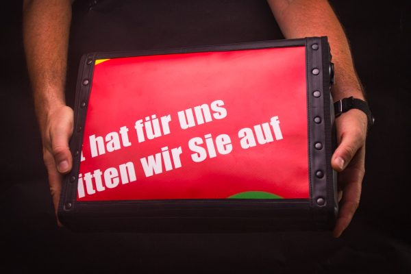Tasche aus Banner Unikaten und Fahrradschlauch